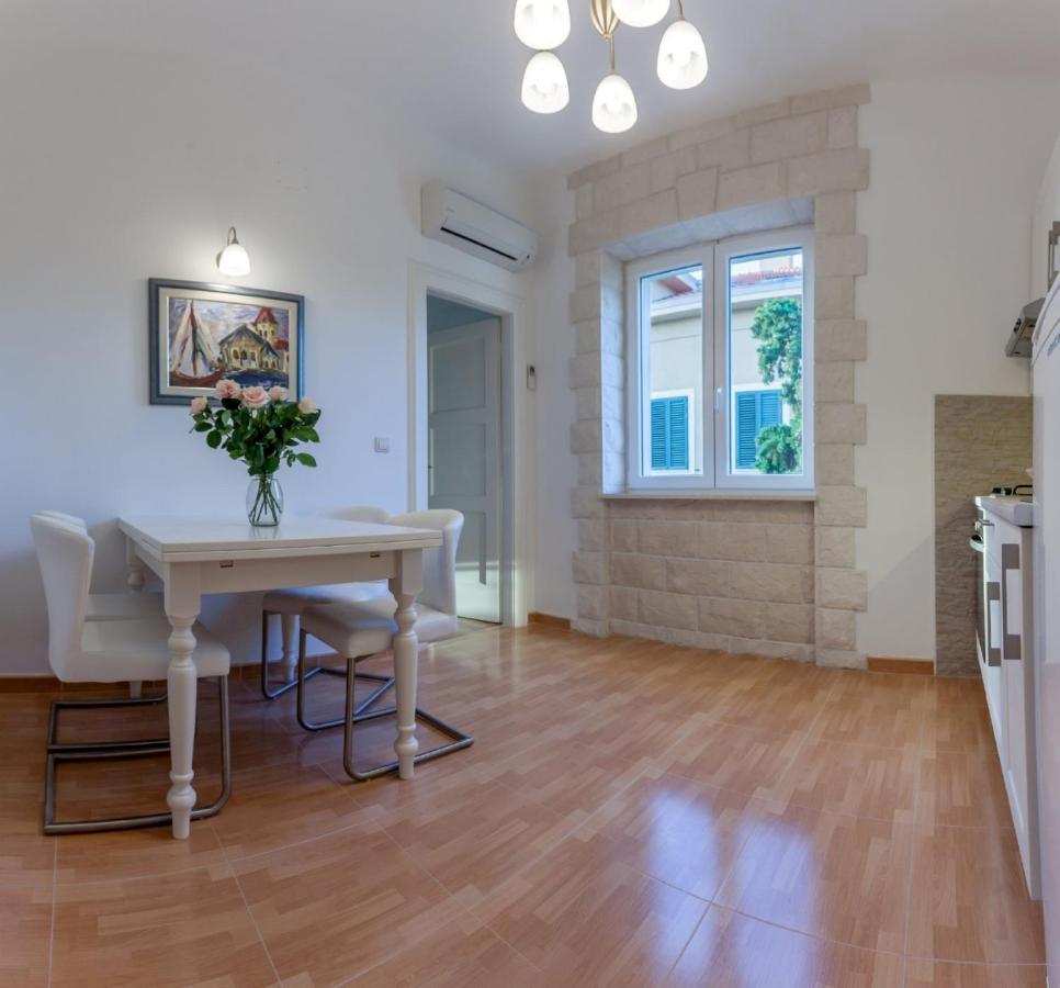 Classy Apartment In The Center Of Split Kültér fotó